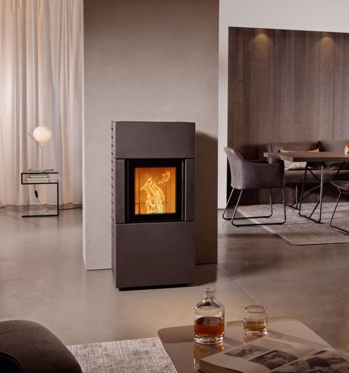 Percy pellet stove ambiance photo with steel cladding