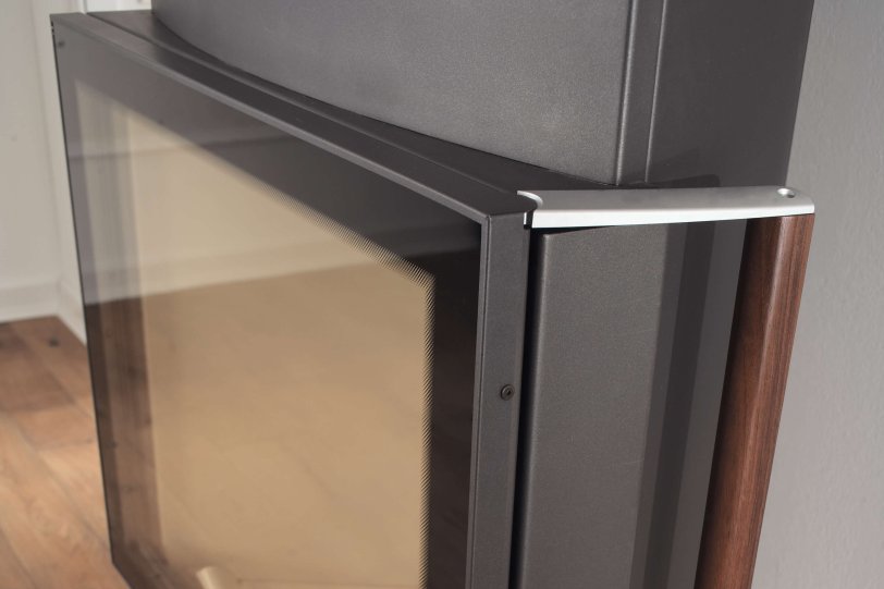 Lounge Xtra stove detail view door handle