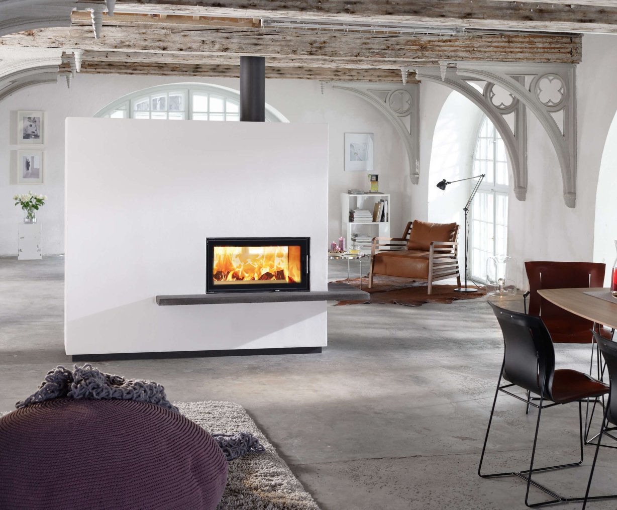 Miu design fireplace with fireplace insert 75x39 K II ambiance photo
