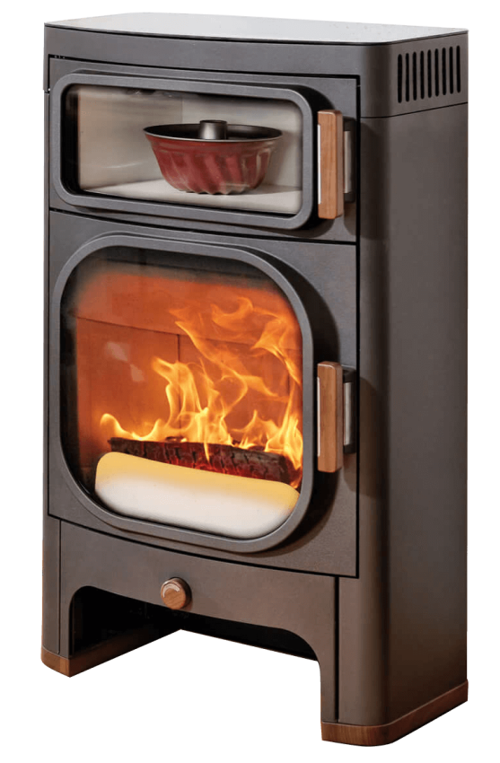 Heidi Back stove cutout with cake tin in baking compartment without wood drawer