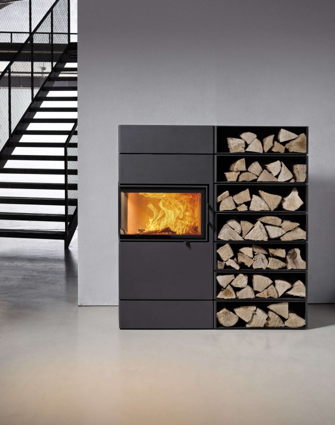 Dexter 2.0 stove ambiance stairway with plinth, top box and modular boxes