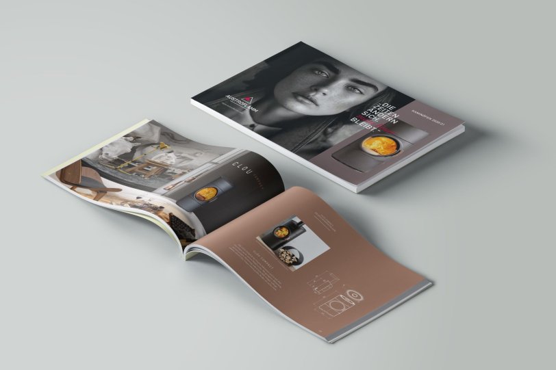 Katalog Mockup Kaminöfen hellgrün
